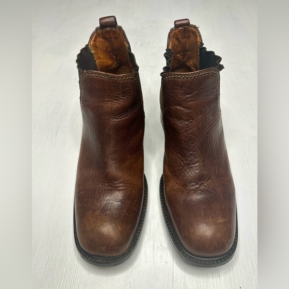 Vintage Cole Haan Brown Leather Chelsea Boots — Size 8.5 AA - Picture 2 of 14